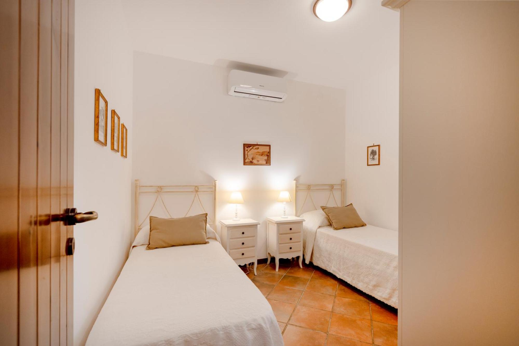 Il Trullo Delle Rose, Monopoli By Il Pumo Di Puglia Vila Cozzana Exterior foto